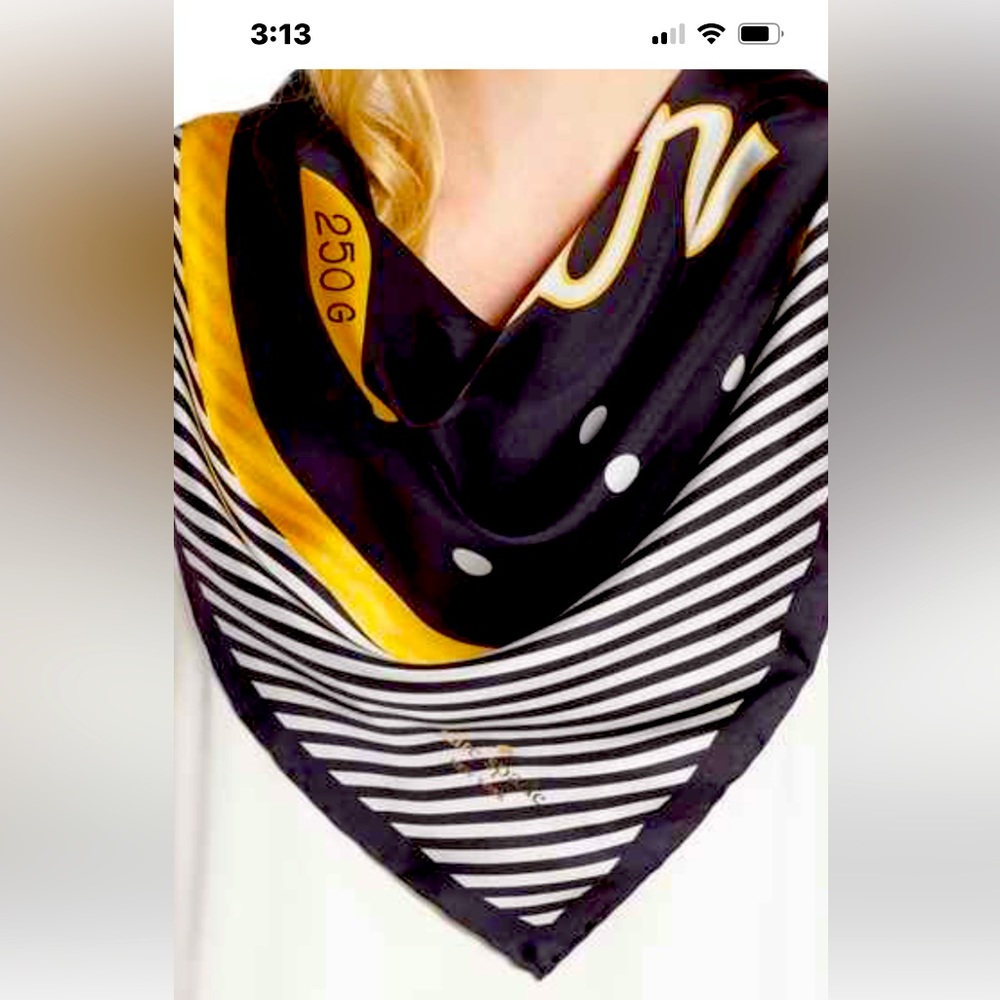 Gorgeous silk scarf by Kate Spade - 100% silk